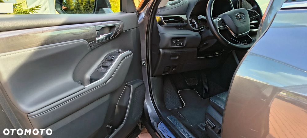 Toyota Highlander 2.5 Hybrid Prestige - 17