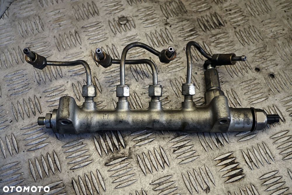 LISTWA WTRYSKOWA ASTRA IV J 1.7 CDTI  OPEL 2009-2015 - 1