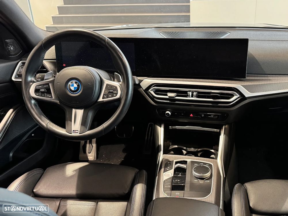 BMW 320 e Pack M Auto - 7
