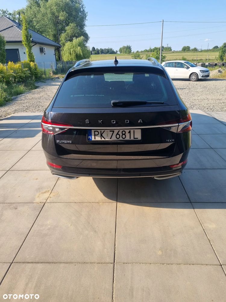 Skoda Superb 2.0 TDI SCR 4x4 L&K DSG - 2