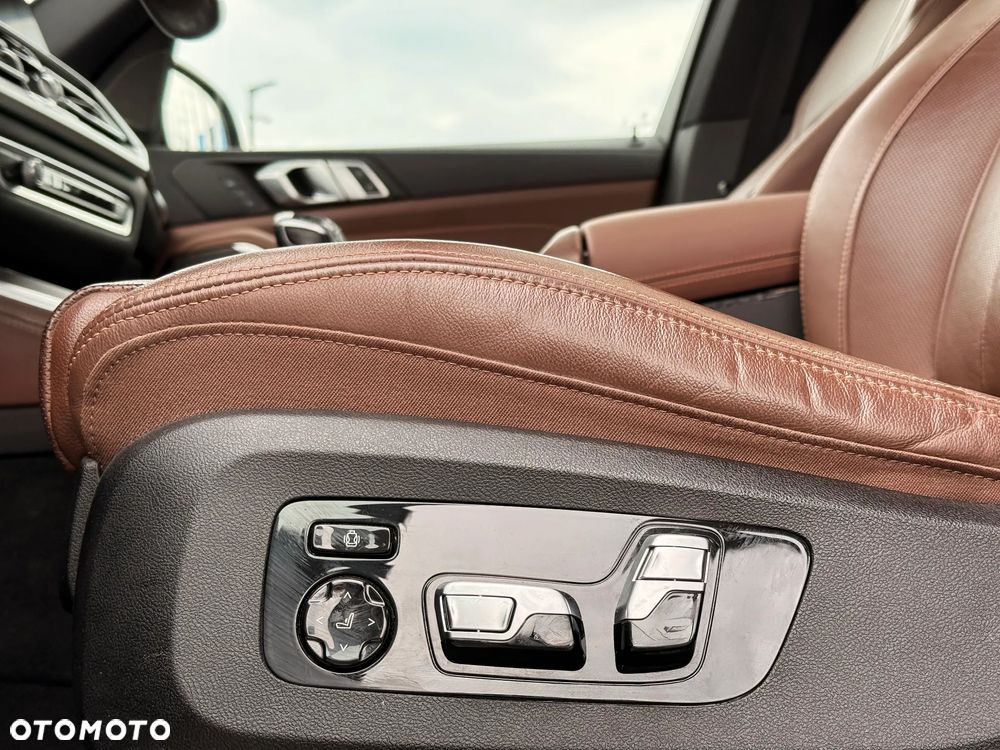BMW X5 xDrive40d - 30