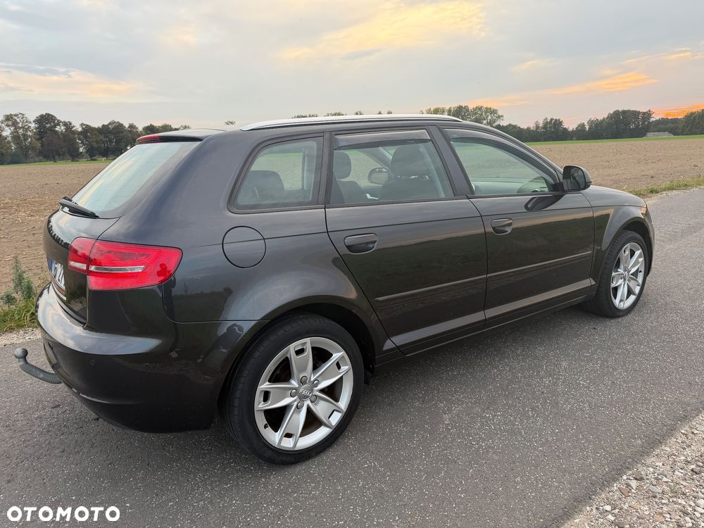 Audi A3 Sportback - 15