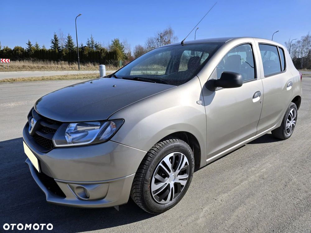 Dacia Sandero 1.2 16V 75 Live II - 16
