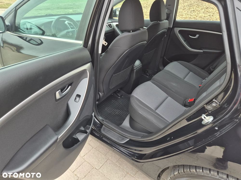 Hyundai i30 1.4 CRDi Trend - 10