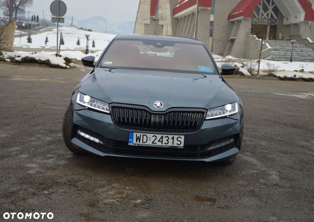 Skoda Superb 2.0 TSI 4x4 Sportline DSG - 4