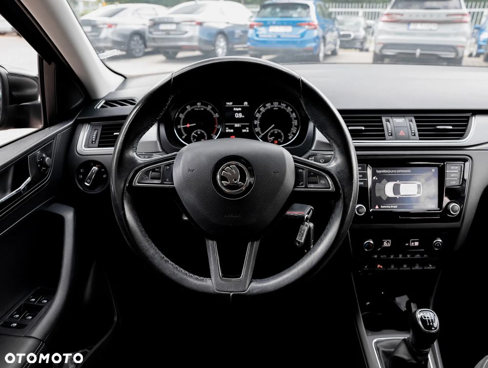 Skoda RAPID 1.0 TSI Style - 16
