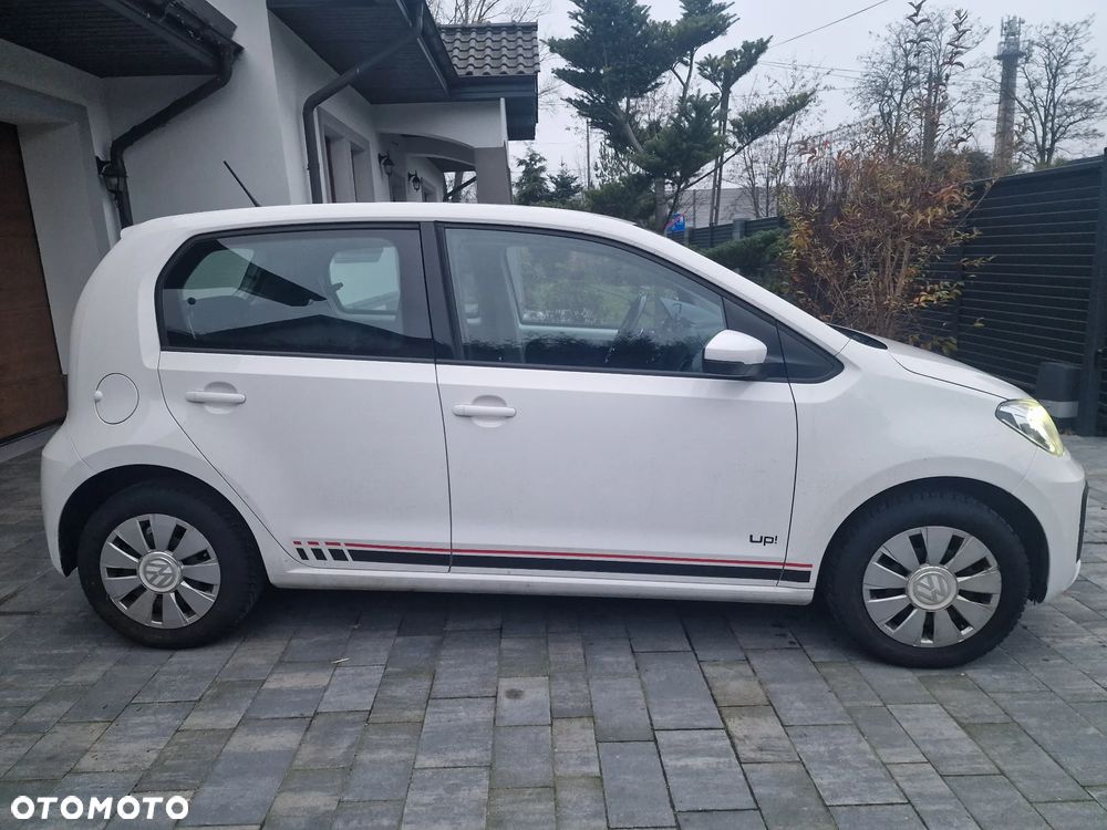Volkswagen up! - 3