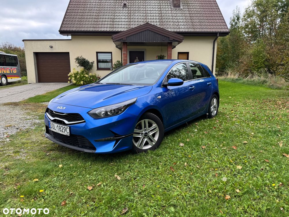 Kia Ceed 1.5 T-GDI M - 1