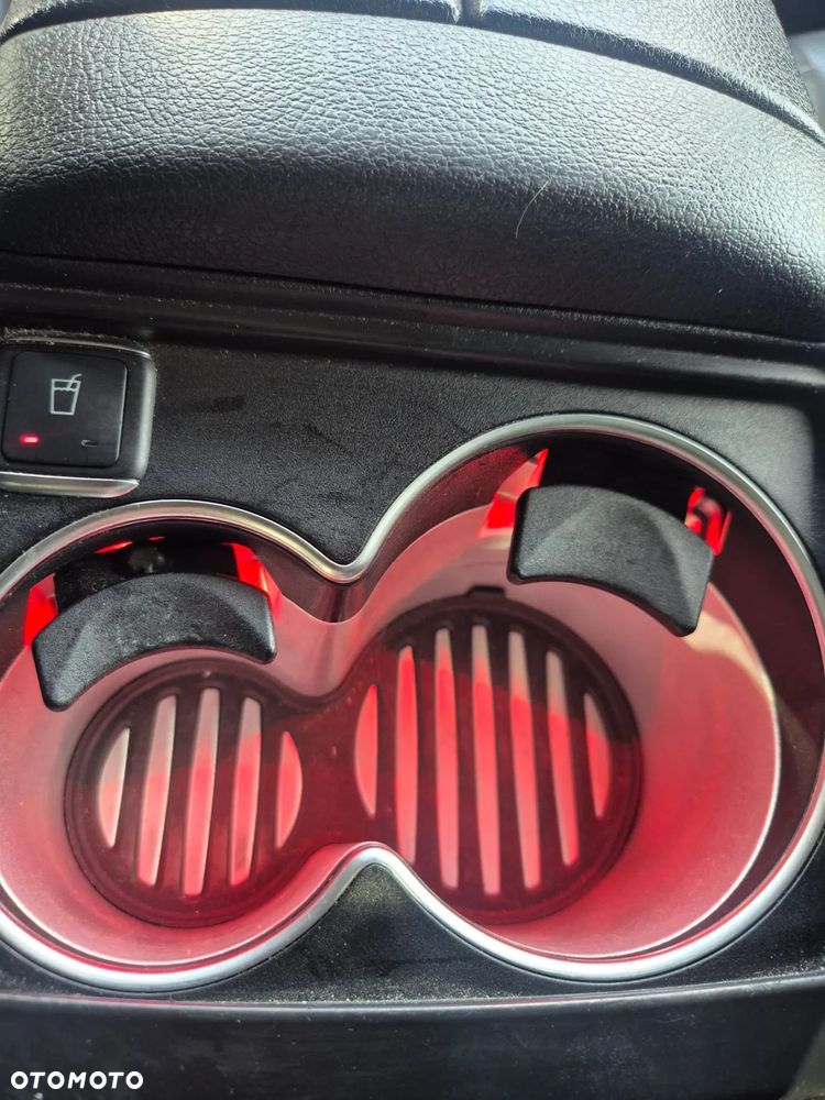 Mercedes-Benz Klasa V 250 (BlueTEC) d Avantgarde 7G-Tronic (d³ugi) - 26