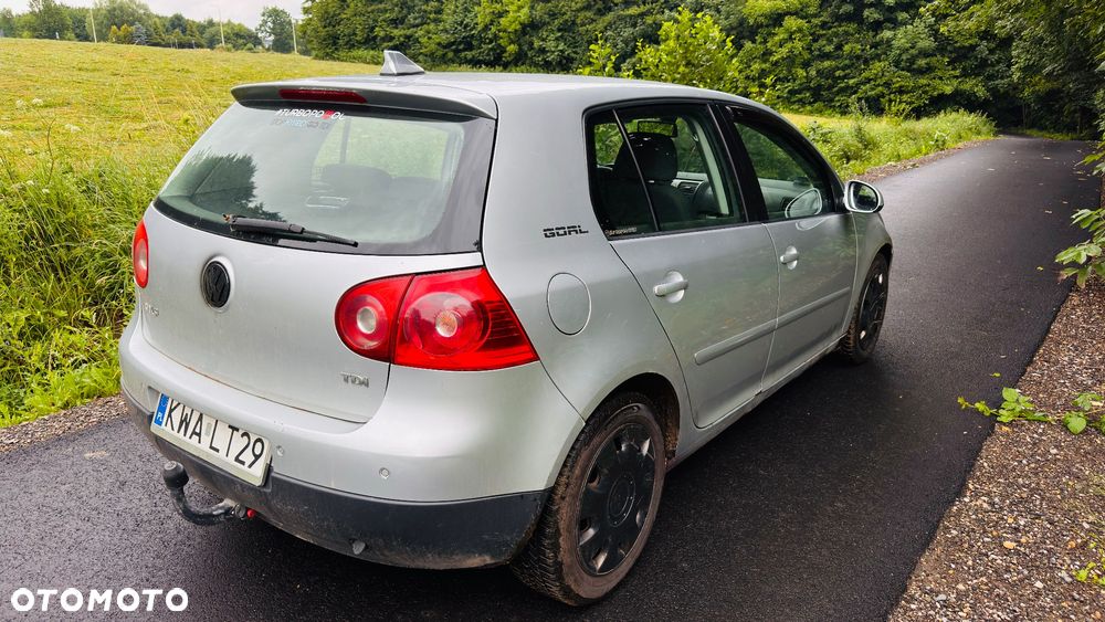 Volkswagen Golf - 3