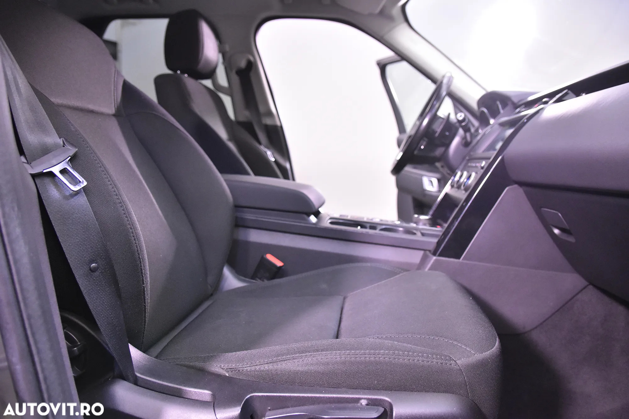 Land Rover Discovery - 11