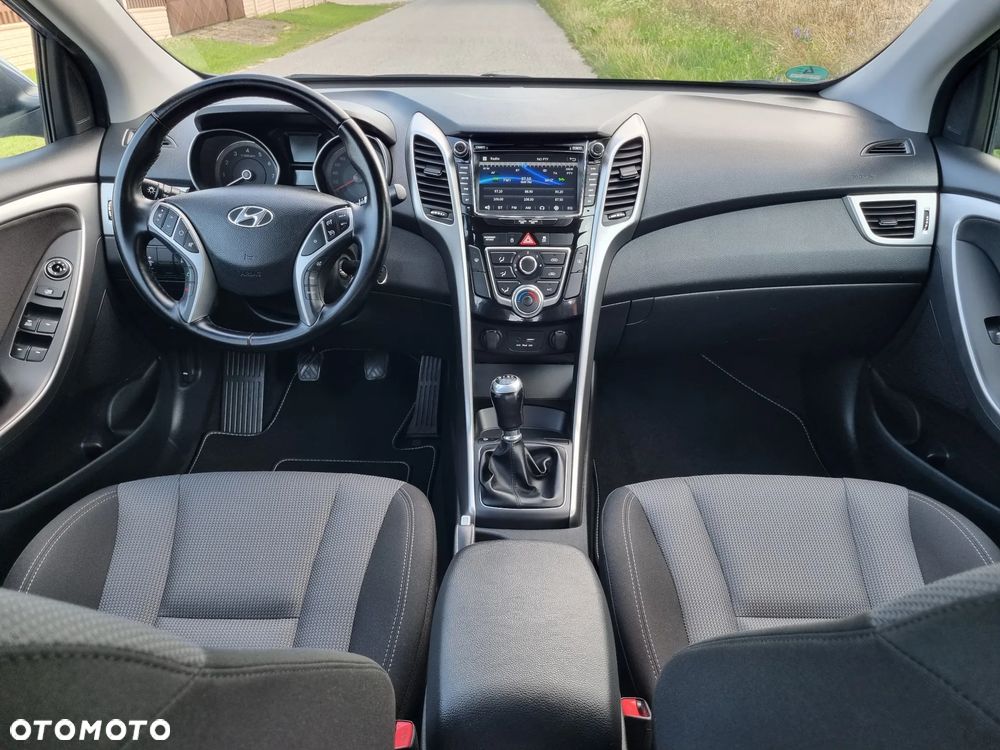 Hyundai i30 1.4 Premium - 27