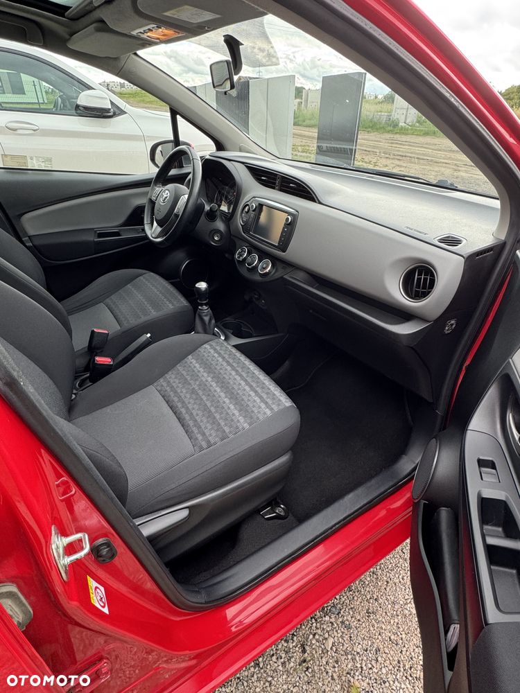 Toyota Yaris 1.33 Premium - 10