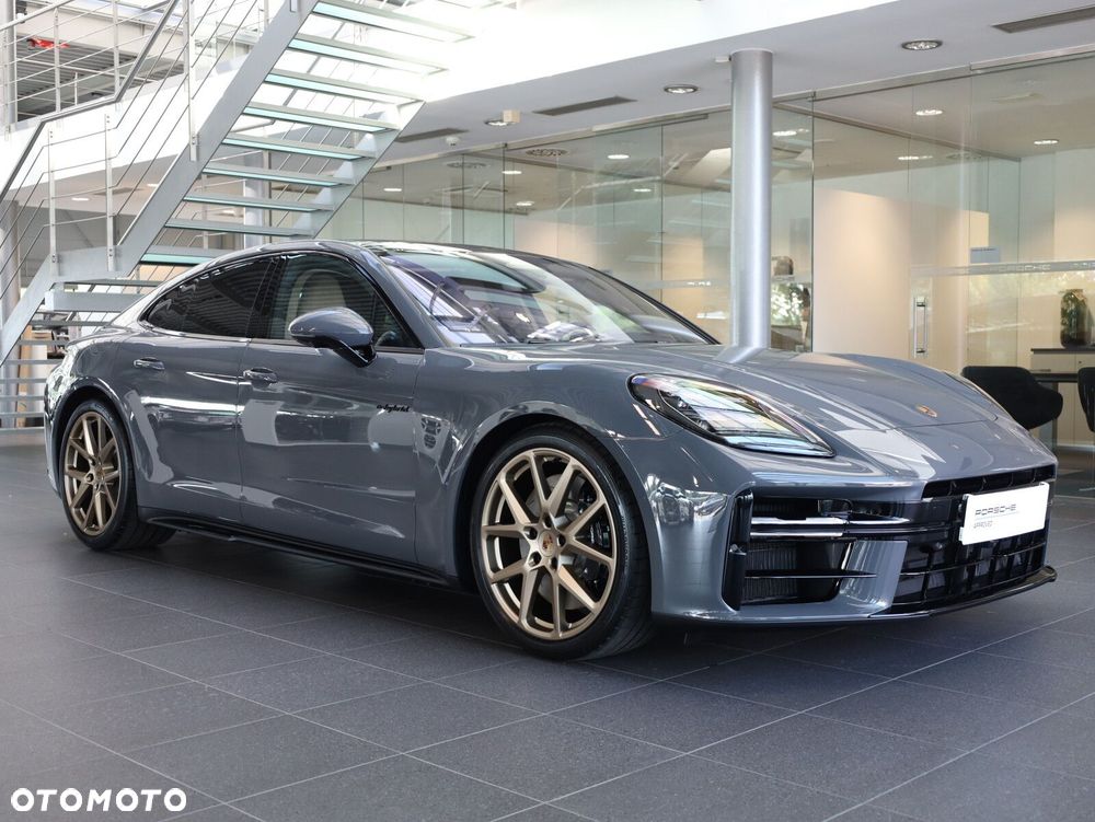 Porsche Panamera - 2