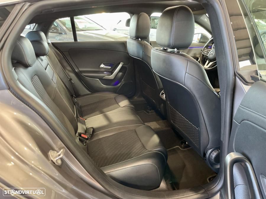 Mercedes-Benz CLA 180 7G-DCT Edition Progressive Line - 34