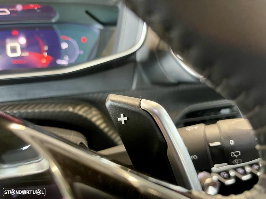 Peugeot 2008 1.2 PureTech Allure Pack EAT8 - 14