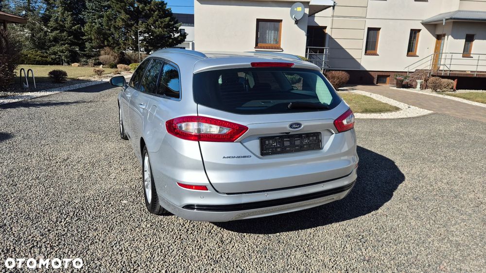 Ford Mondeo SW 2.0 TDCi S&S PowerShift-Aut Titanium - 5