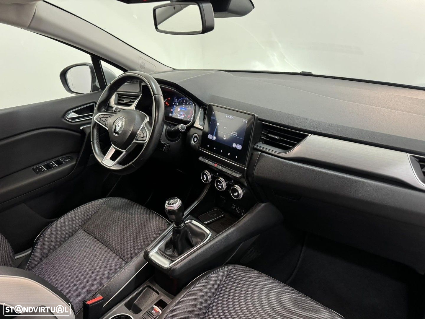Renault Captur 1.0 TCe Exclusive - 10