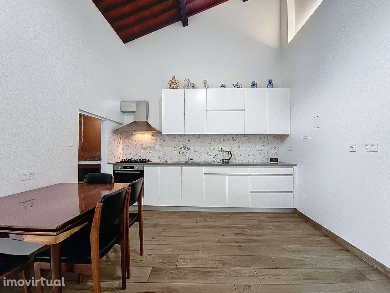 Encantadora Moradia T2 com Jardim em Ponta Delgada - Grande imagem: 5/15