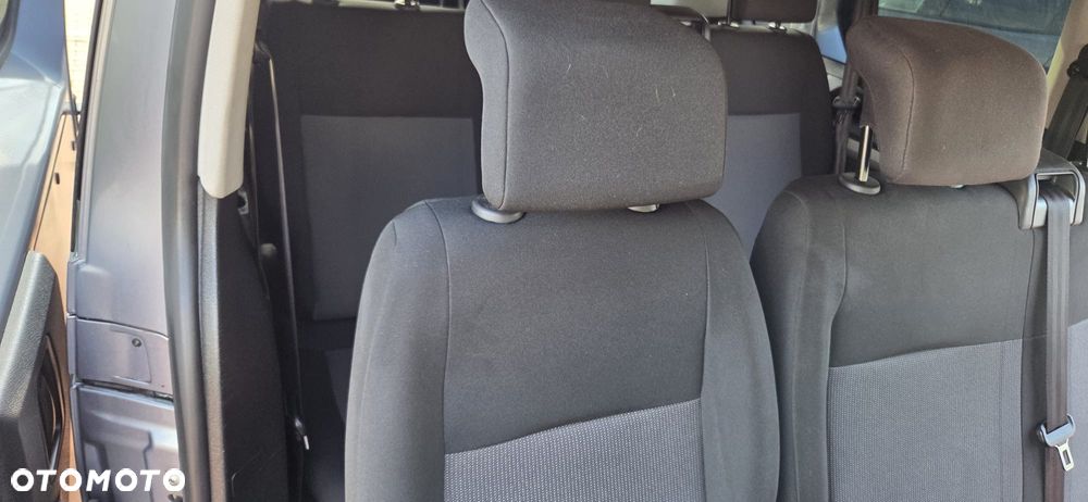 Opel Vivaro - 14