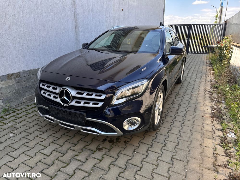 Mercedes-Benz GLA 200 d Aut. - 1