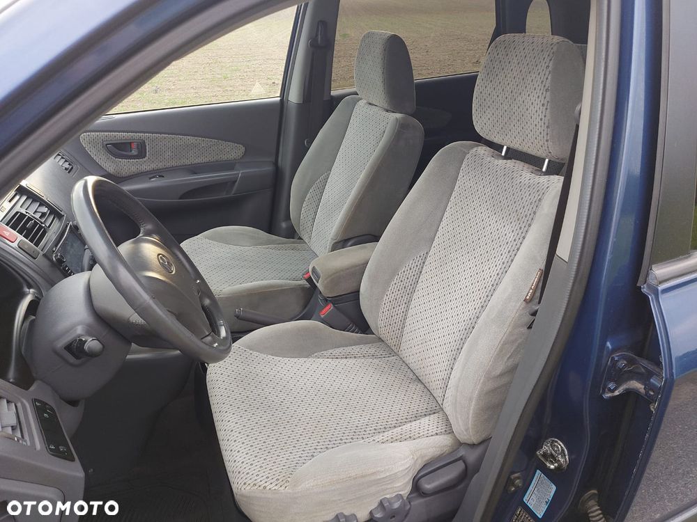 Hyundai Tucson 2.0 CRDi Active - 24