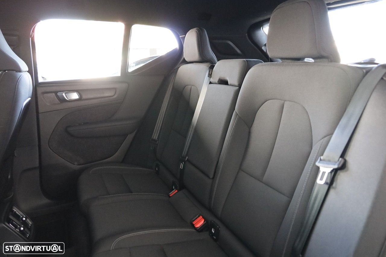 Volvo XC 40 Recharge Extended Range Plus - 8