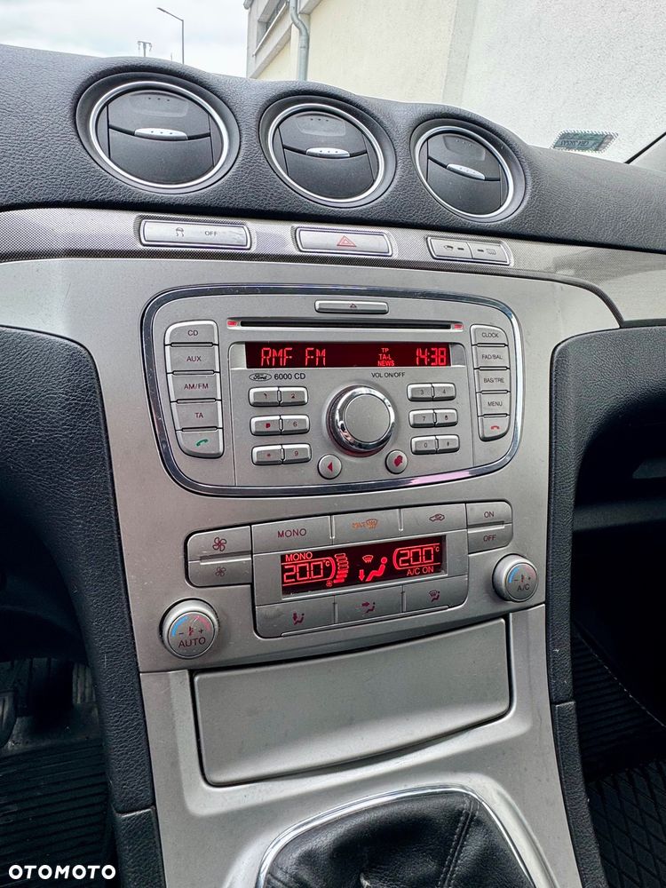 Ford Galaxy 1.8 TDCi Ghia - 7