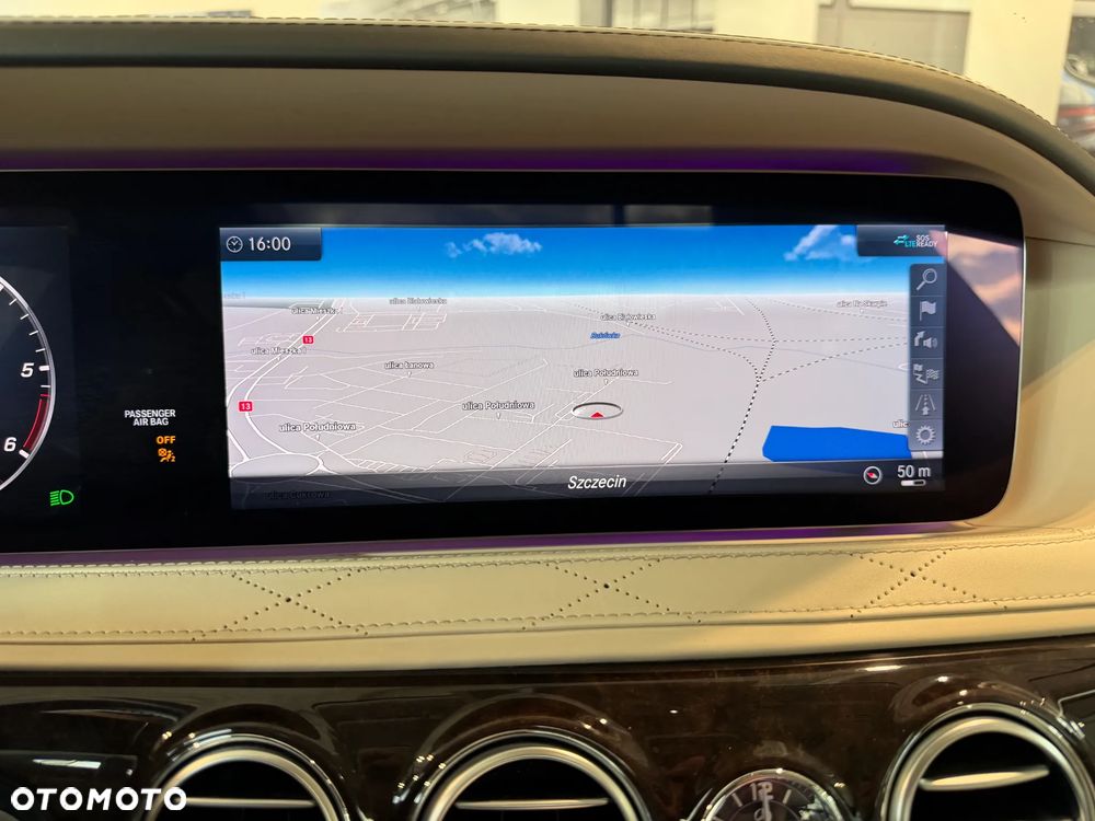 Mercedes-Benz Klasa S 400 d 4-Matic L 9G-TRONIC - 32