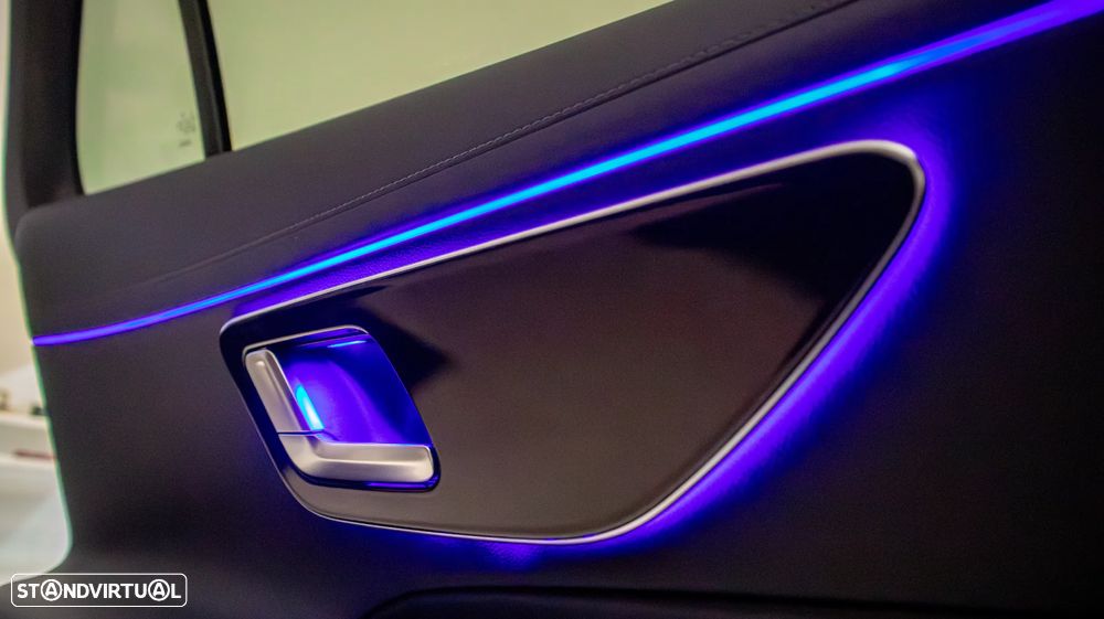 Mercedes-Benz E 300 - 11