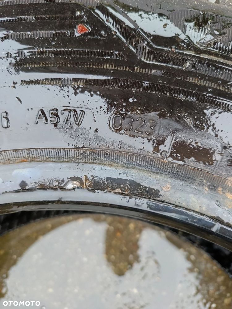 Opona Goodyear Vector 4 seasons Cargo 215-65-15C zima ms 23 rok ! 7,5mm - 3