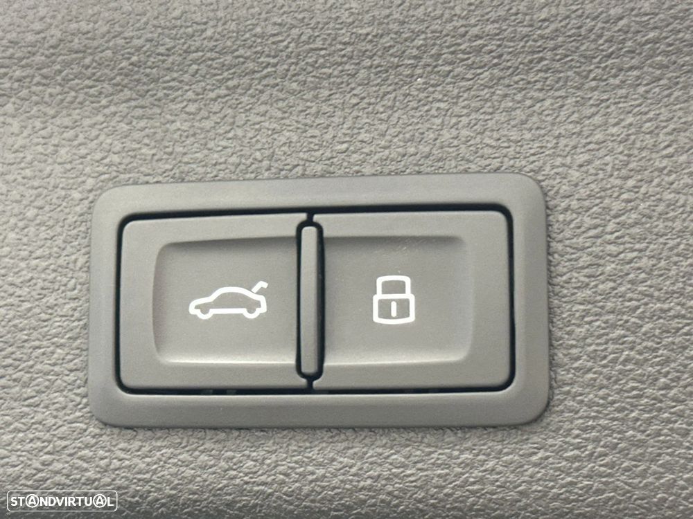 Audi A6 Avant 55 TFSI e quattro S tronic S line - 24