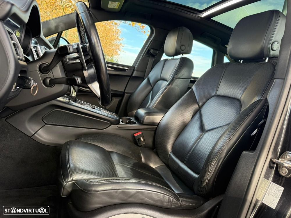 Porsche Macan S - 11