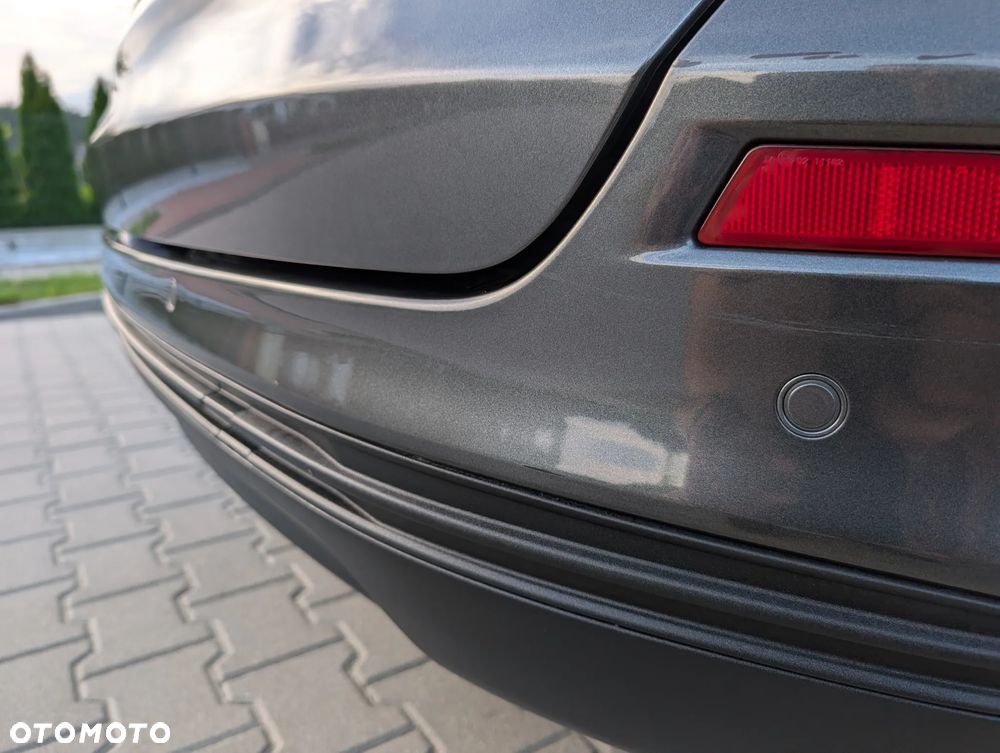 Ford Mondeo - 33