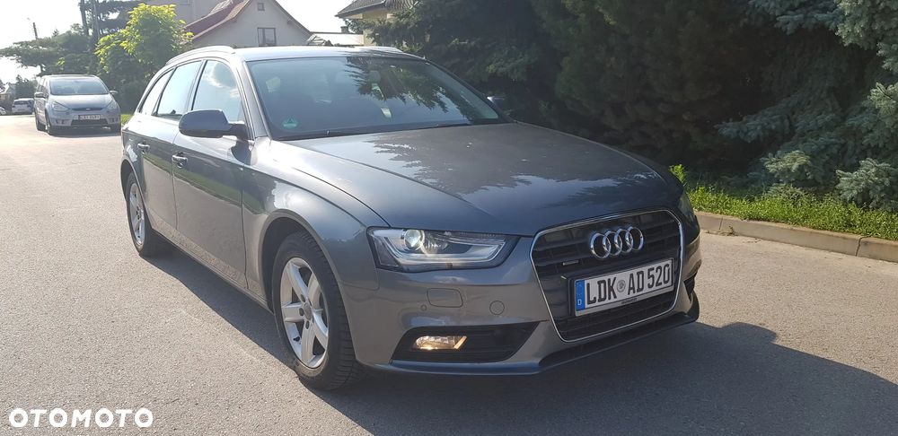 Audi A4 Avant 2.0 TDI DPF quattro Attraction - 8