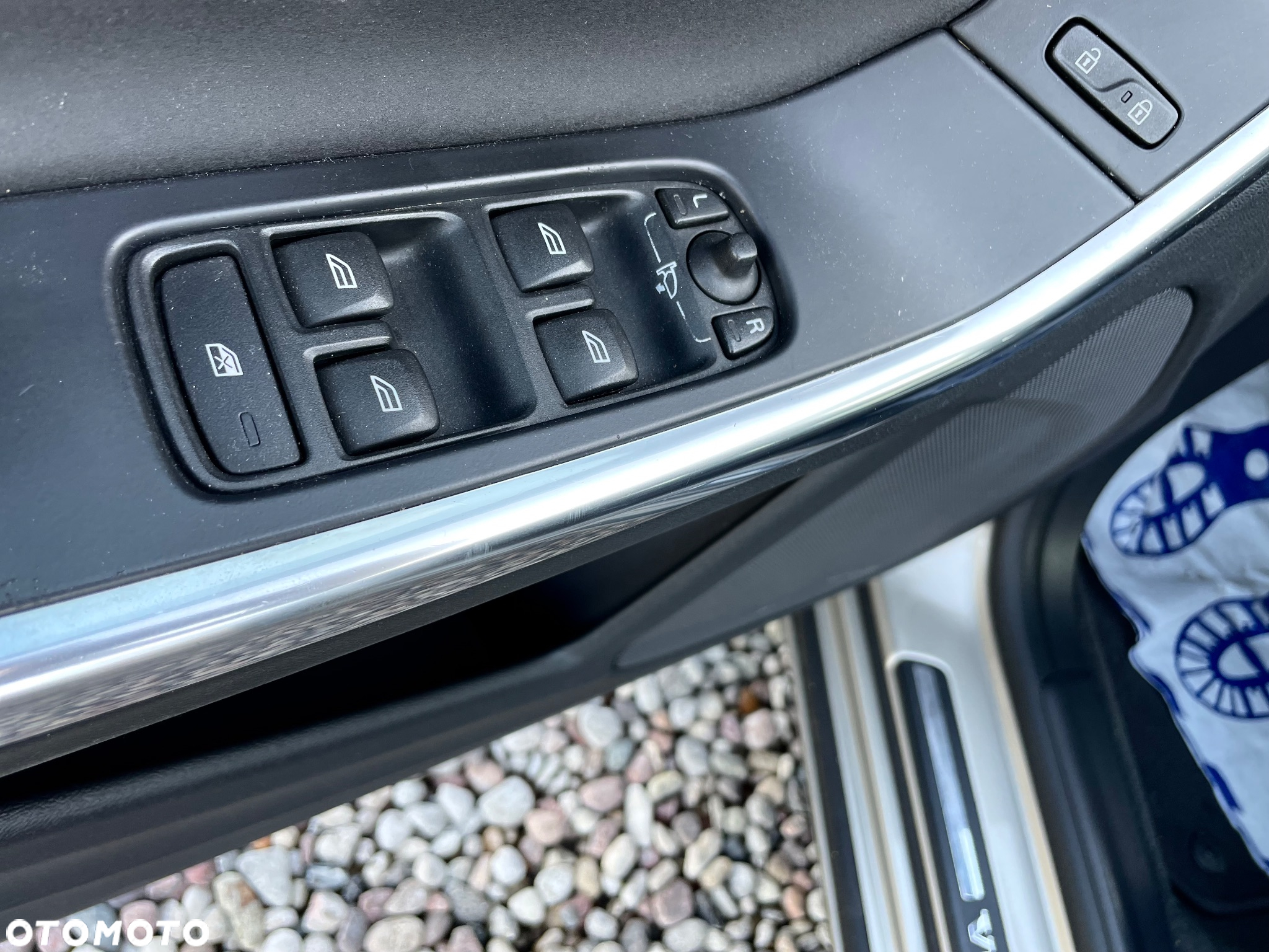 Volvo V60 D3 Geartronic Momentum - 20