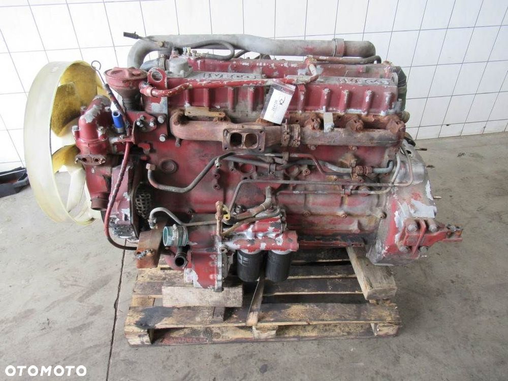 SILNIK  IVECO EUROTECH MP 1992 - 2022 240 E 26 - 13