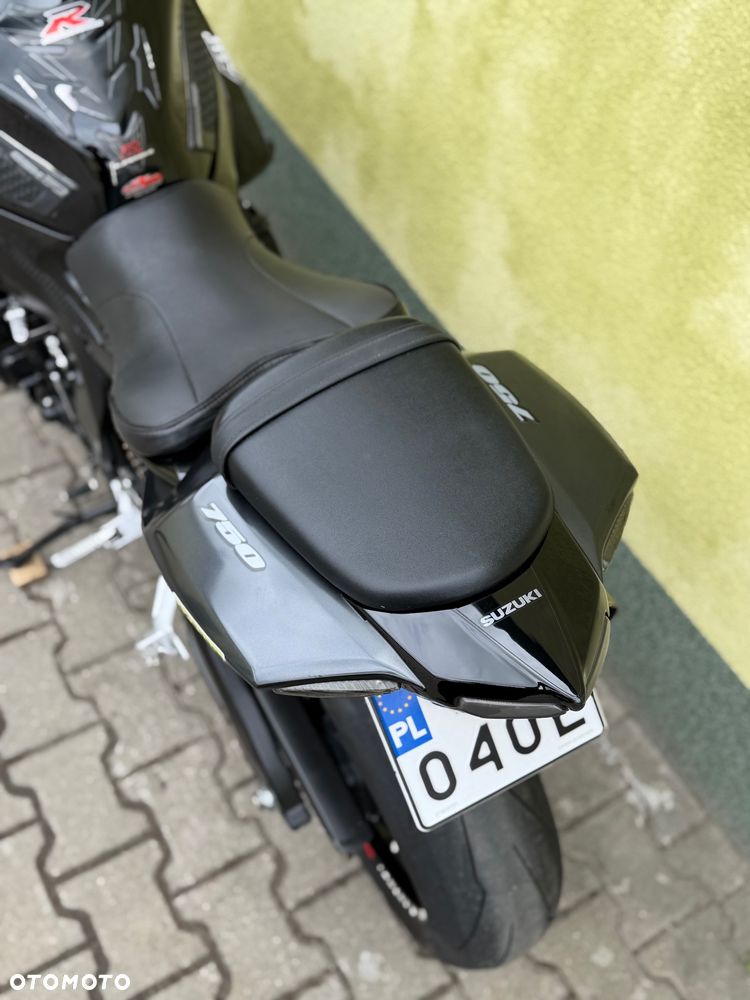 Suzuki GSX-R - 21