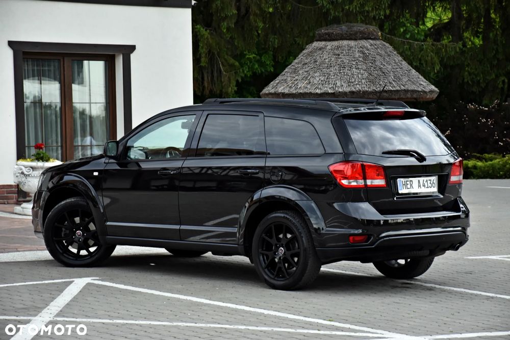 Fiat Freemont 2.0 Multijet 16V DPF Automatik Allrad Black Code - 18