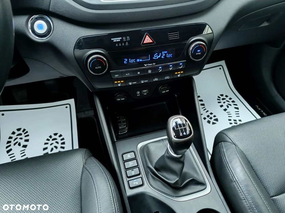 Hyundai Tucson 1.7 CRDI BlueDrive GO 2WD - 31