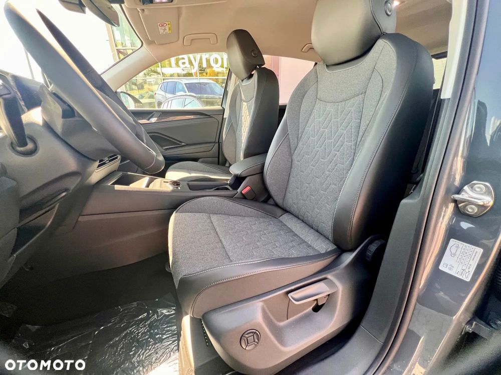 Volkswagen Tiguan ver-1-5-etsi-opf-dsg-life - 8