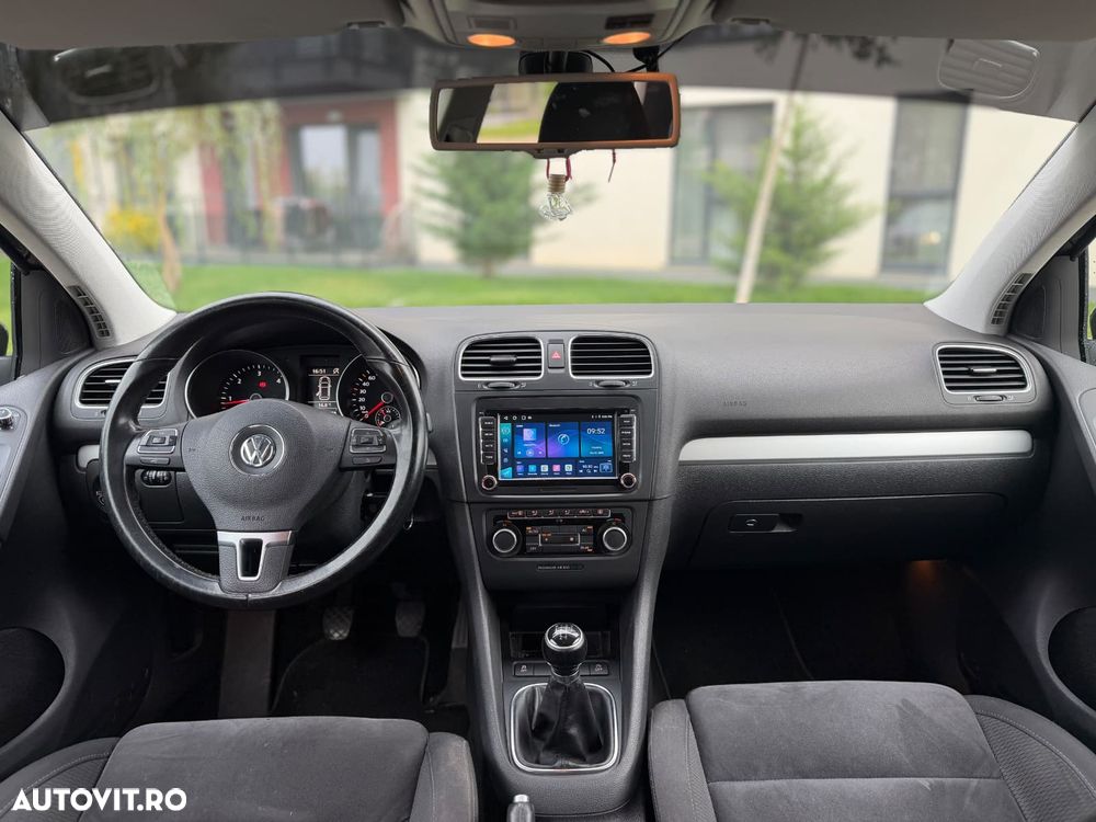 Volkswagen Golf 1.6 TDI DPF BlueMotion Technology Highline - 9