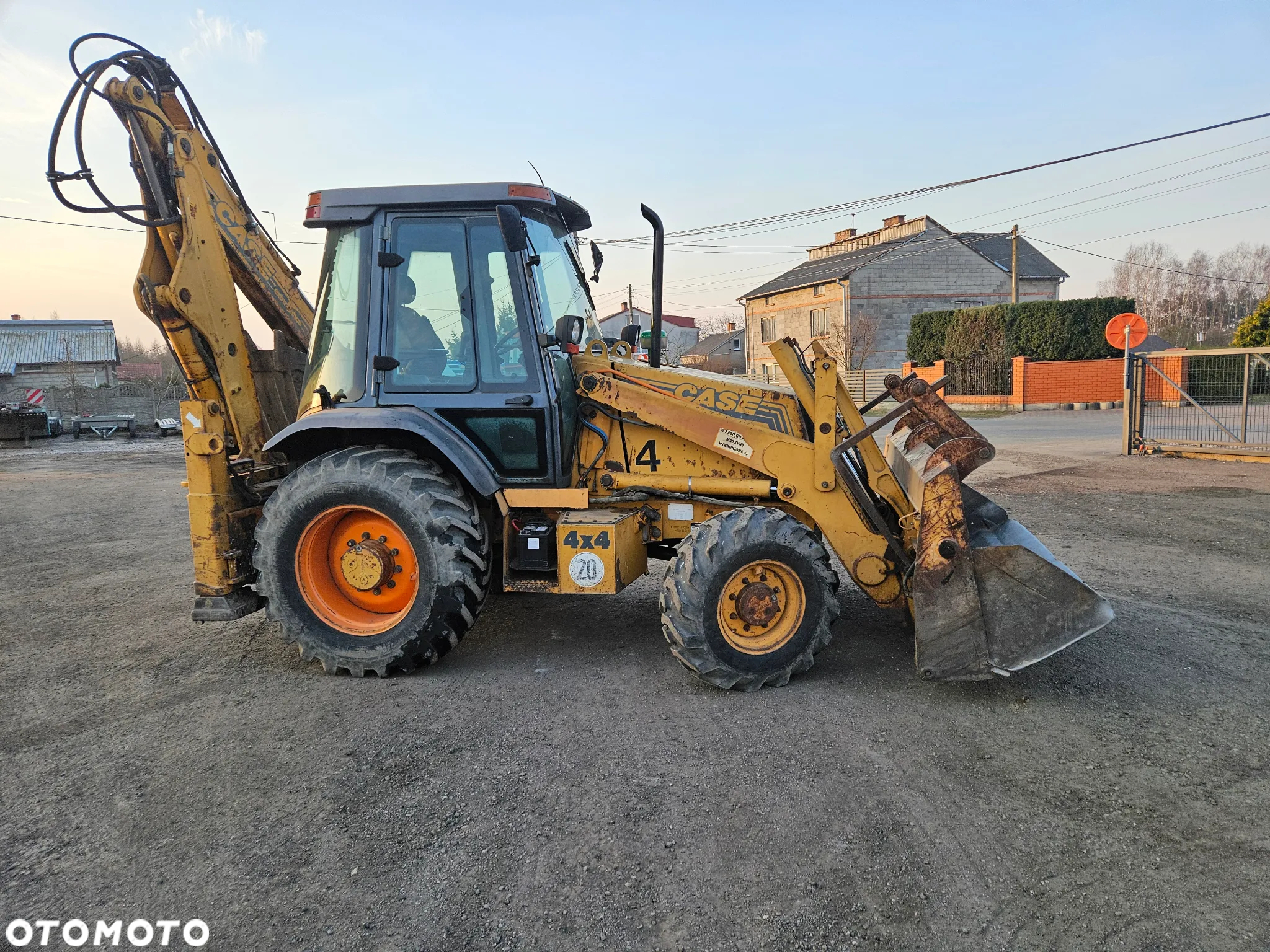 Case 580SLE - 4
