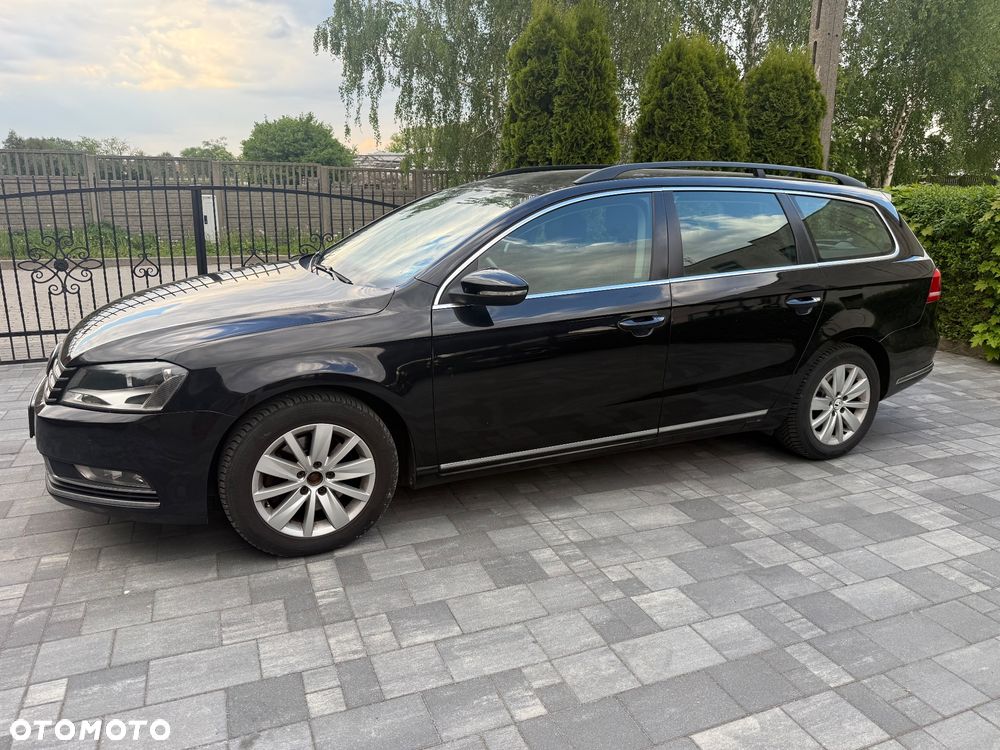 Volkswagen Passat - 2