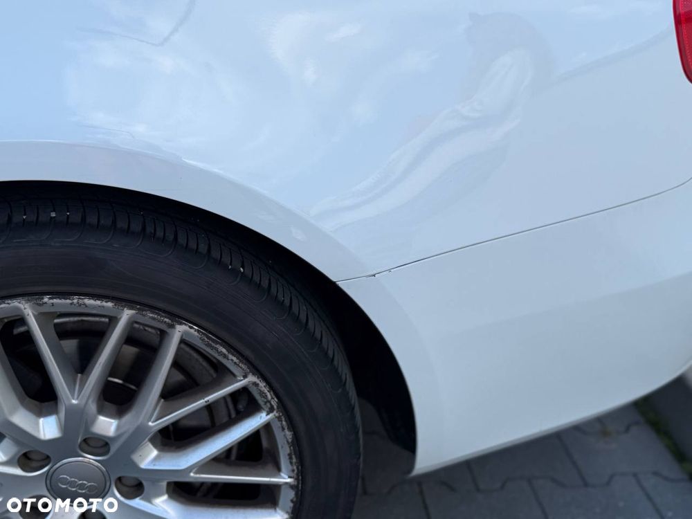 Audi A4 Limousine 2.0 TDI DPF quattro S tronic Ambiente - 15