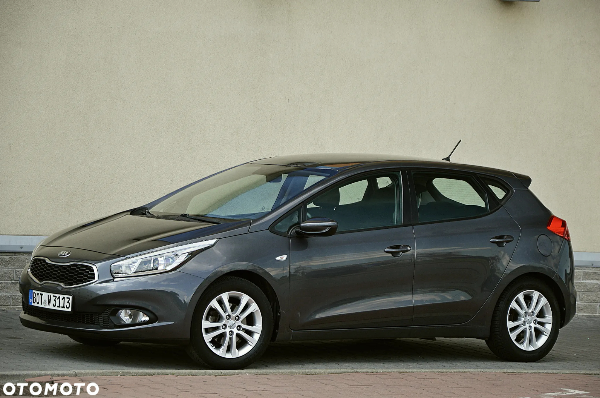 Kia Ceed 1.4 CVVT SW Attract - 14