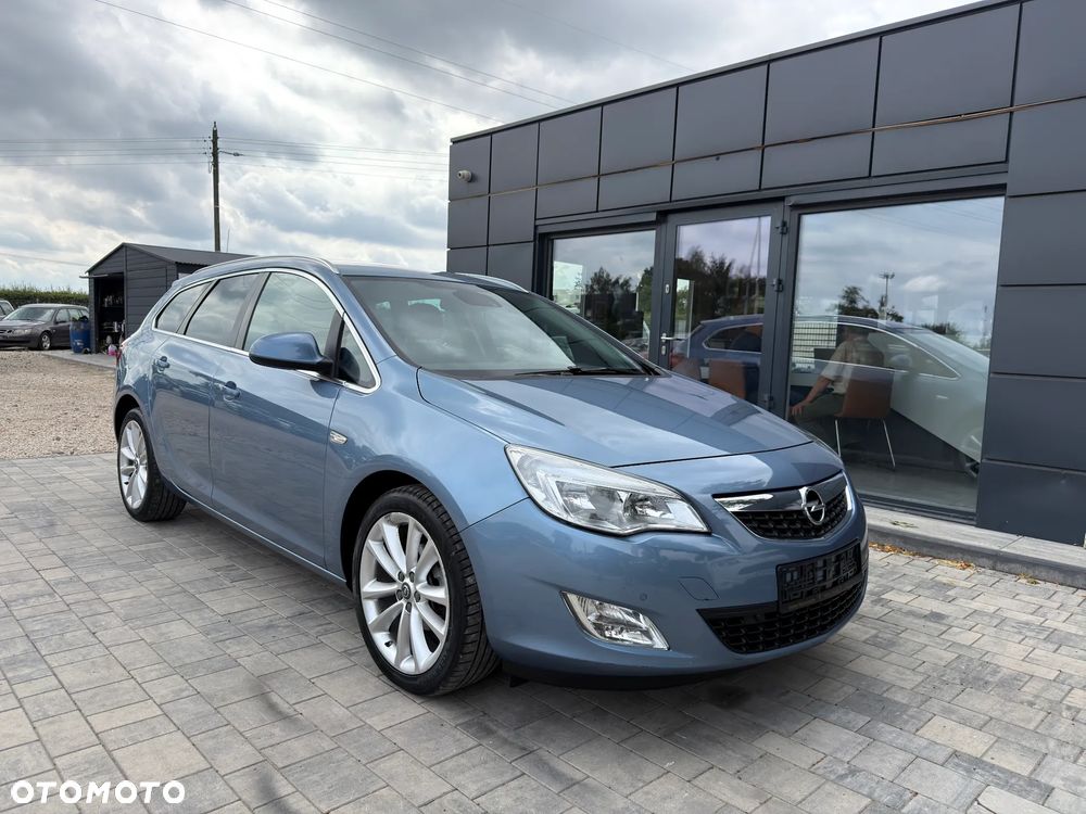 Opel Astra 1.4 T Cosmo - 16