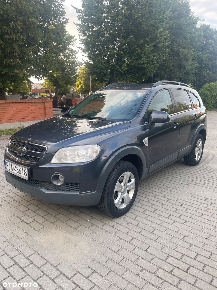 Chevrolet Captiva 2.0 d LT base 5os - 7