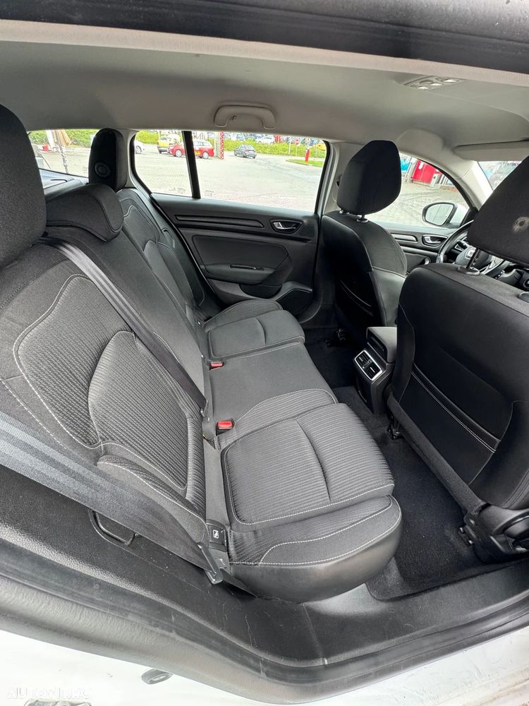 Renault Megane II 1.5 dCi Expression - 9