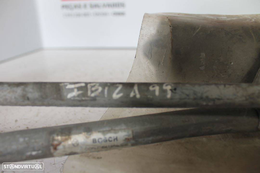 Limpa Para Brisas Seat Ibiza de 1999 - 4